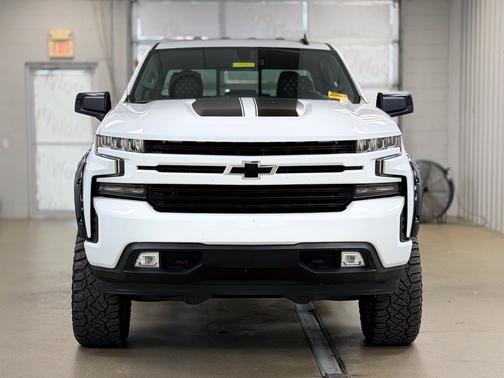 Summit White 2021 Chevrolet Silverado 1500 RST