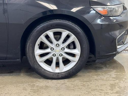 2017 Chevrolet Malibu 1LT