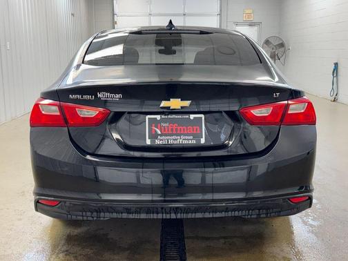 2017 Chevrolet Malibu 1LT