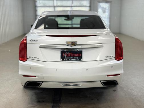 2015 Cadillac CTS 2.0L Turbo Luxury