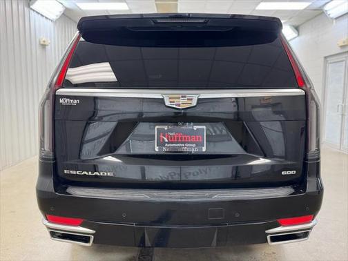 2021 Cadillac Escalade ESV Luxury