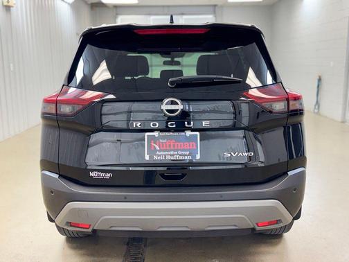 Super Black 2023 Nissan Rogue SV