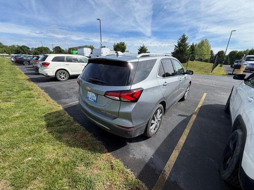 Sterling Gray Metallic 2023 Chevrolet Equinox Premier w/1LZ
