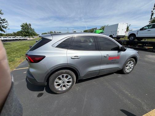 Iconic Silver Metallic 2023 Ford Escape Active