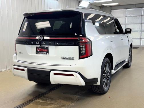 Everest White Pearl Tricoat 2026 Nissan Armada Platinum Reserve
