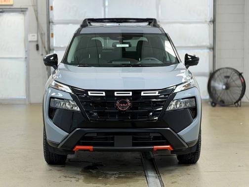 Boulder Gray Pearl 2026 Nissan Rogue Rock Creek
