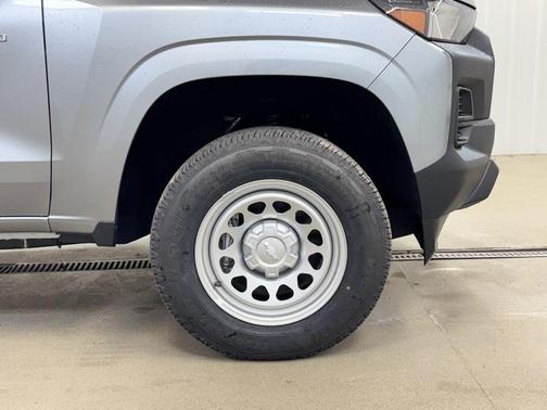 2025 Chevrolet Colorado WT