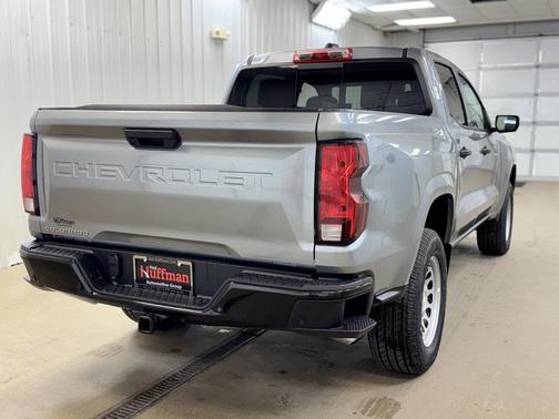 2025 Chevrolet Colorado WT