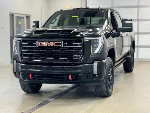 2024 GMC Sierra 2500 AT4