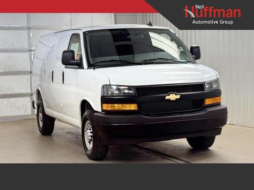 2025 Chevrolet Express 2500 RWD 2500 Regular Wheelbase WT