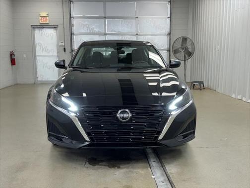 2025 Nissan Altima S FWD