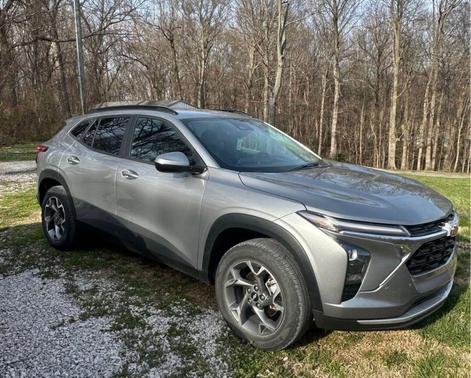 Sterling Gray Metallic 2024 Chevrolet Trax LT