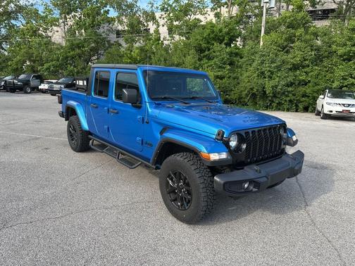 Hydro Blue Pearlcoat 2022 Jeep Gladiator Altitude 4x4