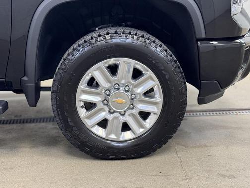 2025 Chevrolet Silverado 2500 High Country