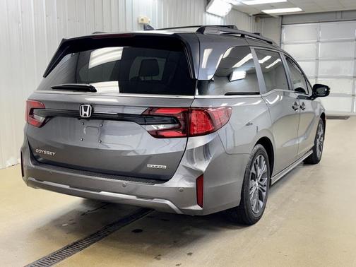 2025 Honda Odyssey Touring