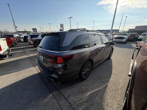 2025 Honda Odyssey Touring