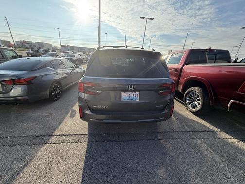 2025 Honda Odyssey Touring