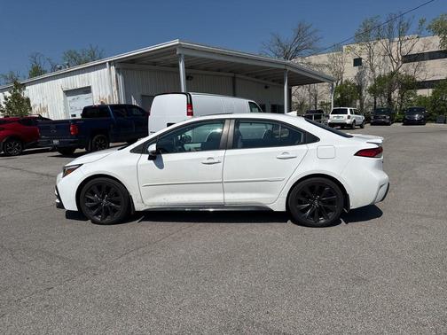 Ice Cap 2025 Toyota Corolla SE