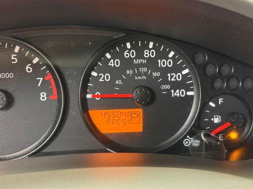 Gun Metallic 2021 Nissan Frontier SV