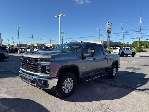 Sterling Gray Metallic 2024 Chevrolet Silverado 2500 LT