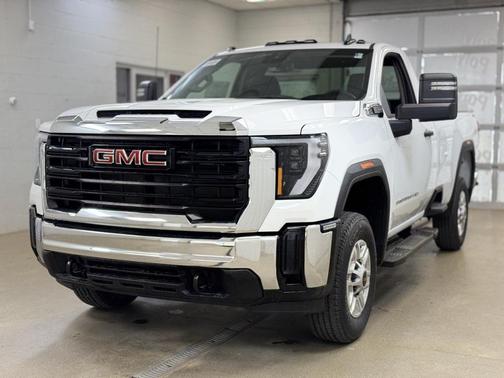 2025 GMC Sierra 2500 Base