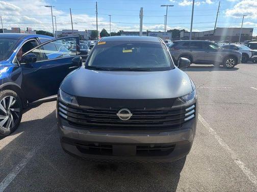 Gun Metallic 2025 Nissan Kicks S
