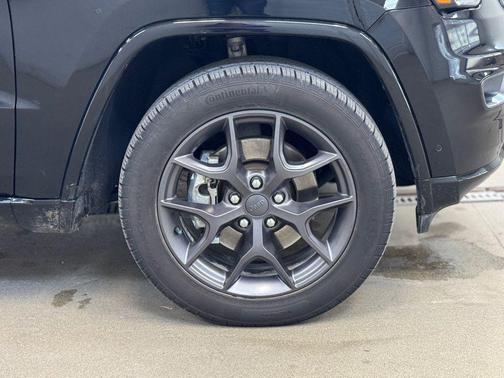 2021 Jeep Grand Cherokee 80th Anniversary 4x4