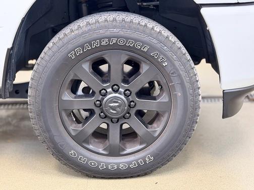 Bright White Clearcoat 2025 RAM 2500 Big Horn