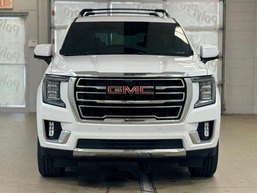 Summit White 2022 GMC Yukon SLT