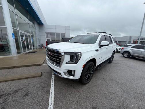 Summit White 2022 GMC Yukon SLT