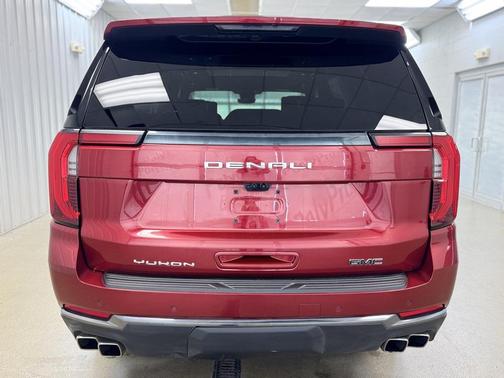 2025 GMC Yukon Denali Ultimate