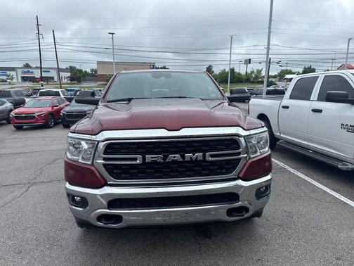 Delmonico Red Pearlcoat 2023 RAM 1500 Big Horn/Lone Star