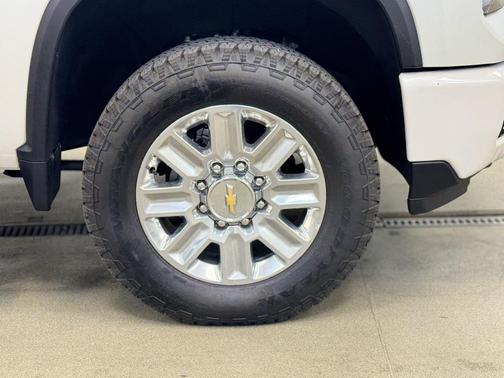 2025 Chevrolet Silverado 3500 High Country