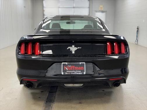 2015 Ford Mustang V6