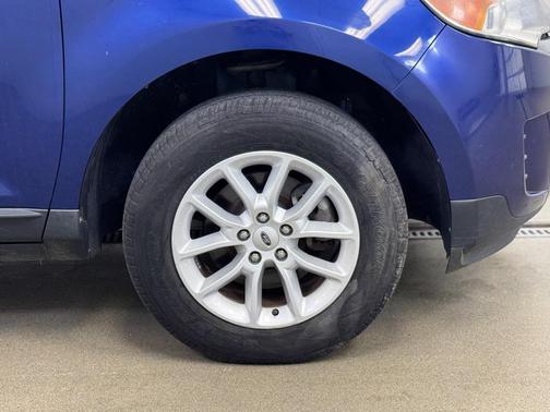 2014 Ford Edge SE