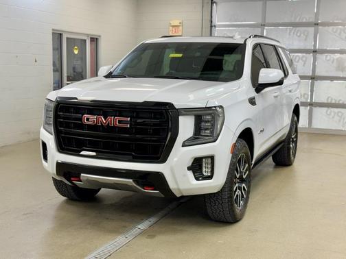 2023 GMC Yukon 4WD AT4