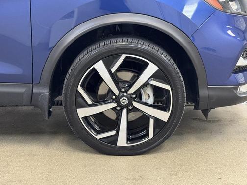 2021 Nissan Rogue Sport SL