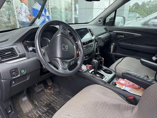 Modern Steel Metallic 2017 Honda Pilot EX-L