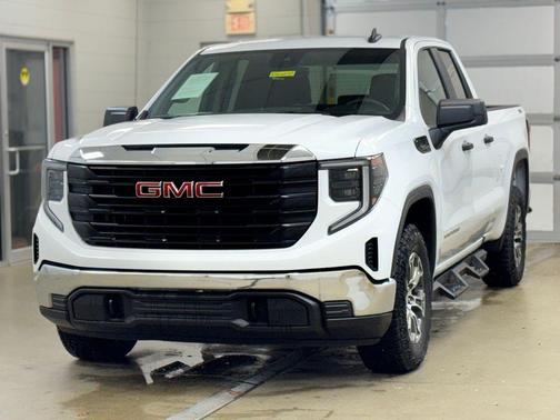 Summit White 2024 GMC Sierra 1500 Pro