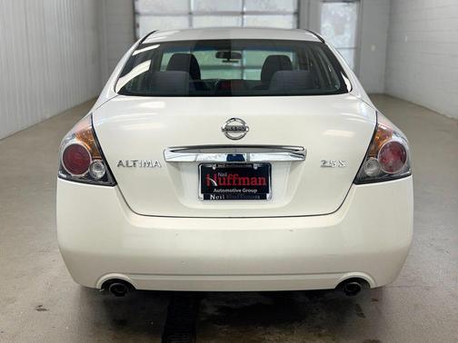 Winter Frost Pearl 2012 Nissan Altima 2.5 S