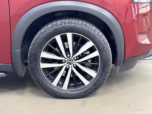 2023 Nissan Pathfinder Platinum 4WD