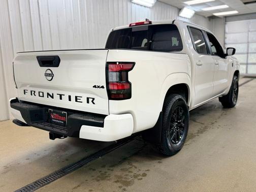 Glacier White 2026 Nissan Frontier SV