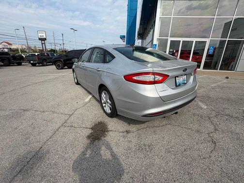Ingot Silver 2015 Ford Fusion SE