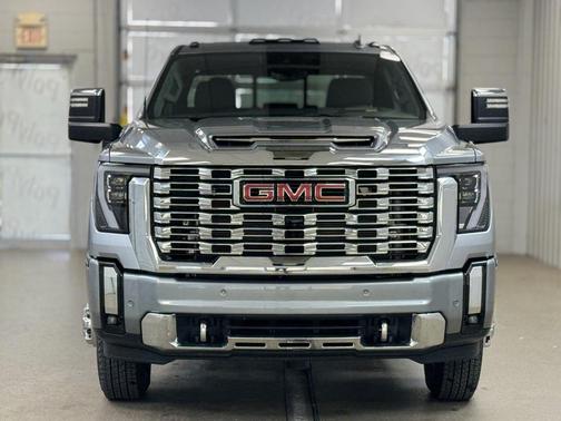 2025 GMC Sierra 3500 Denali
