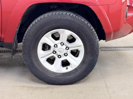 2022 Toyota 4Runner SR5