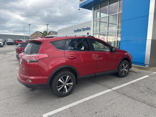 Barcelona Red Metallic 2017 Toyota RAV4 XLE