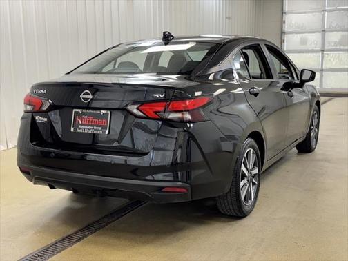 2023 Nissan Versa 1.6 SV