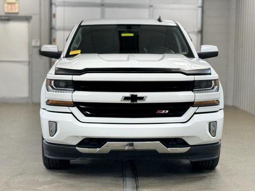 2017 Chevrolet Silverado 1500 2LT