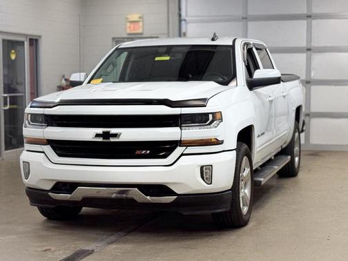 2017 Chevrolet Silverado 1500 2LT
