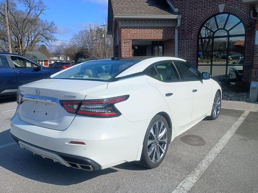 2021 Nissan Maxima 3.5 Platinum